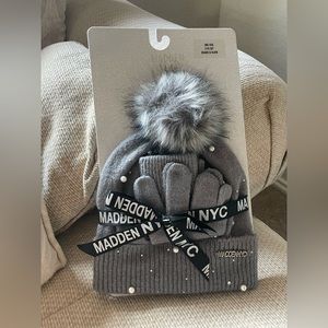 Beanie and glove set